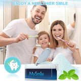 MySmile poudre blanchiment dents texture légère et menthe rafraîchissante.
