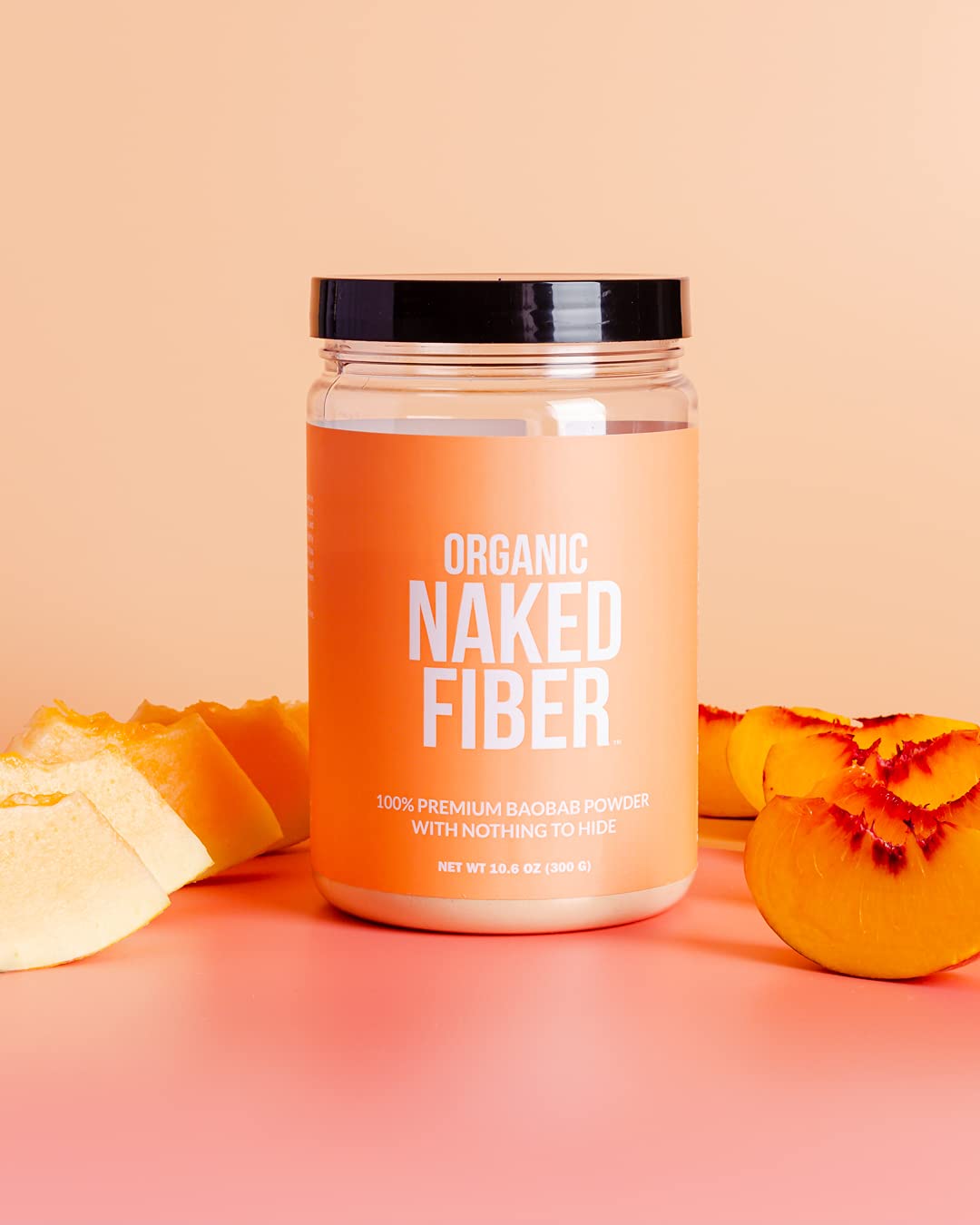 Verre contenant Naked Fiber, boisson quotidienne citronnée.