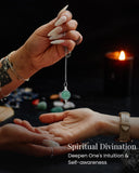 Pendule Naribabu guide les pratiques Reiki et l’exploration des énergies.