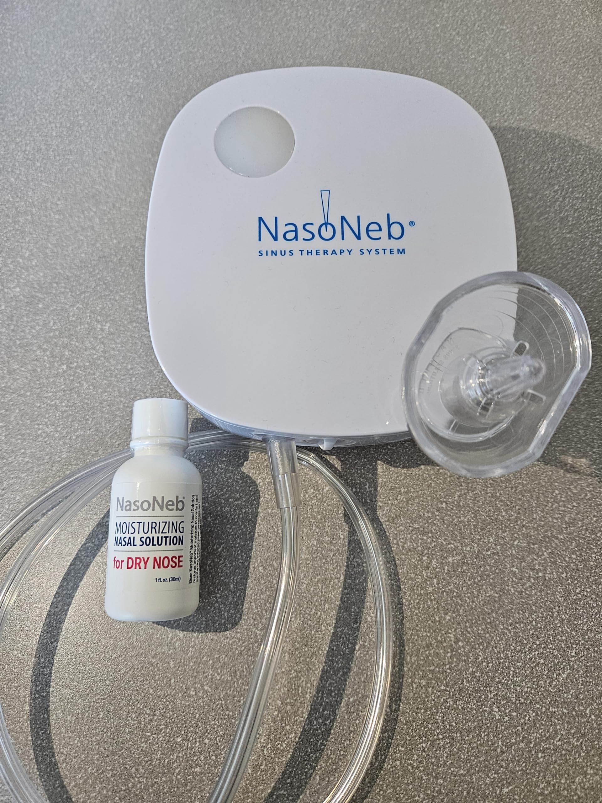 Utilisation polyvalente NASONEB à domicile pour les thérapies nasales.