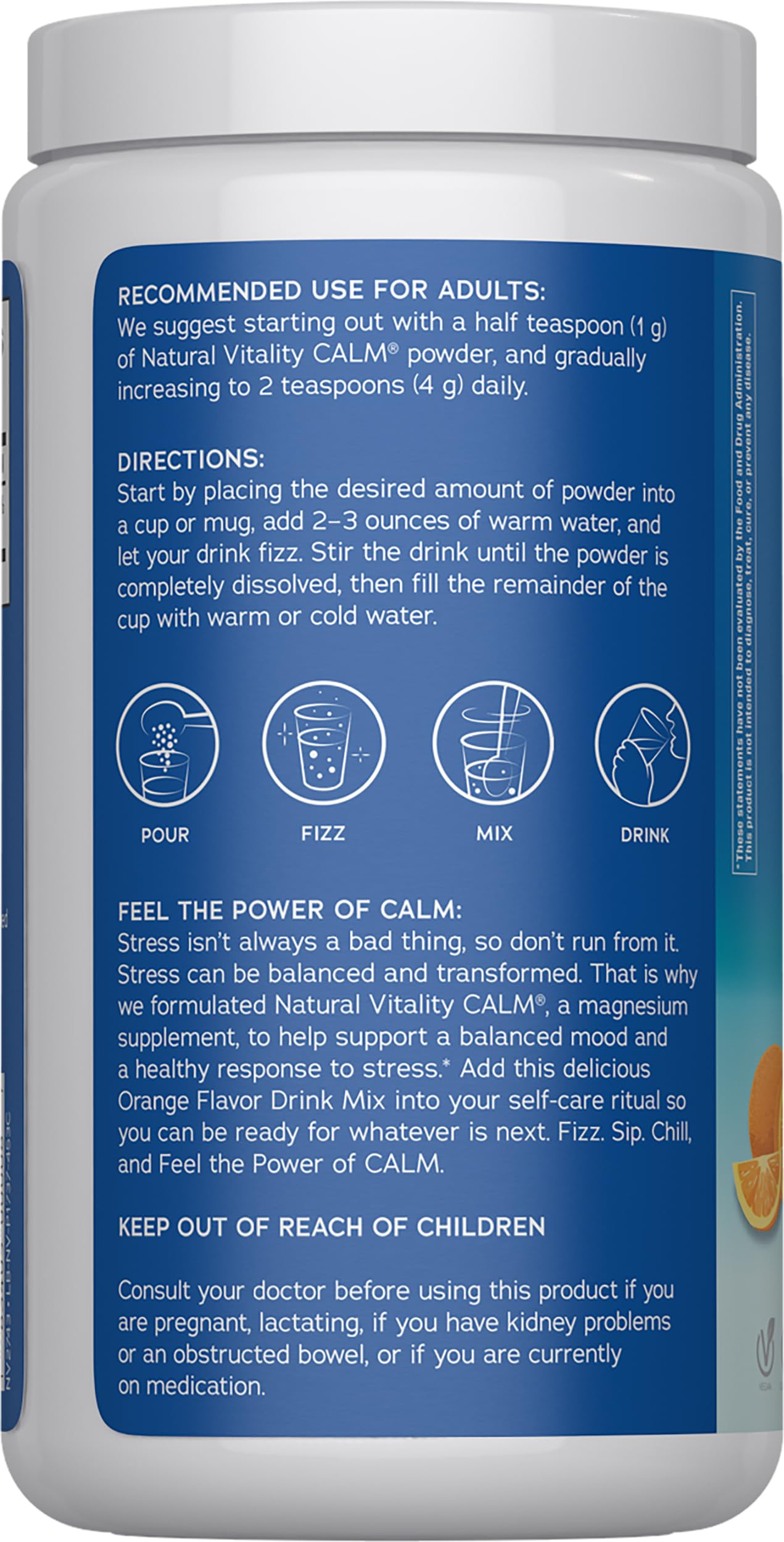 Verre avec boisson orange CALM prête à favoriser la détente
