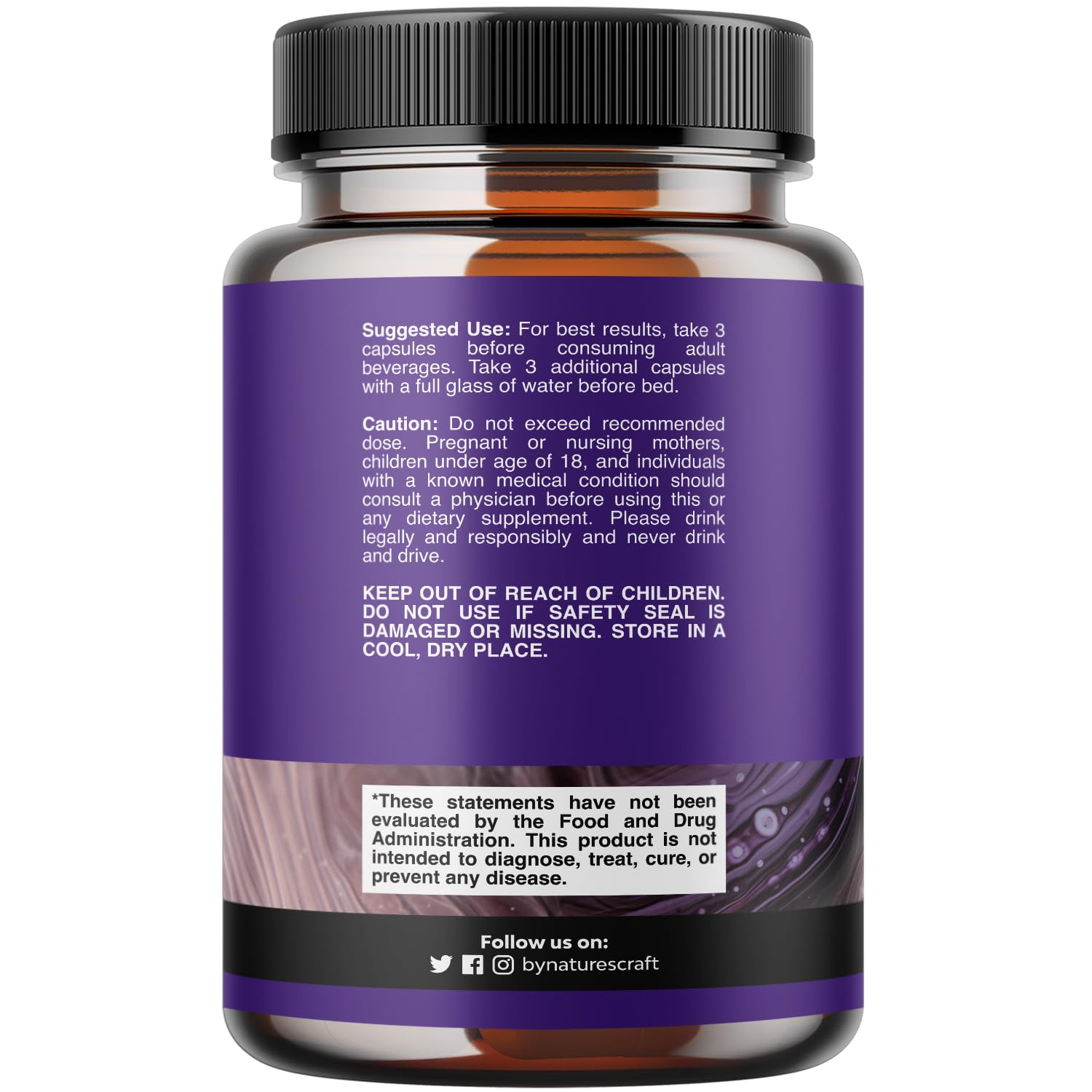 Natures Craft Nighttime Detox – capsules près d'un verre d'eau, dosage facile.