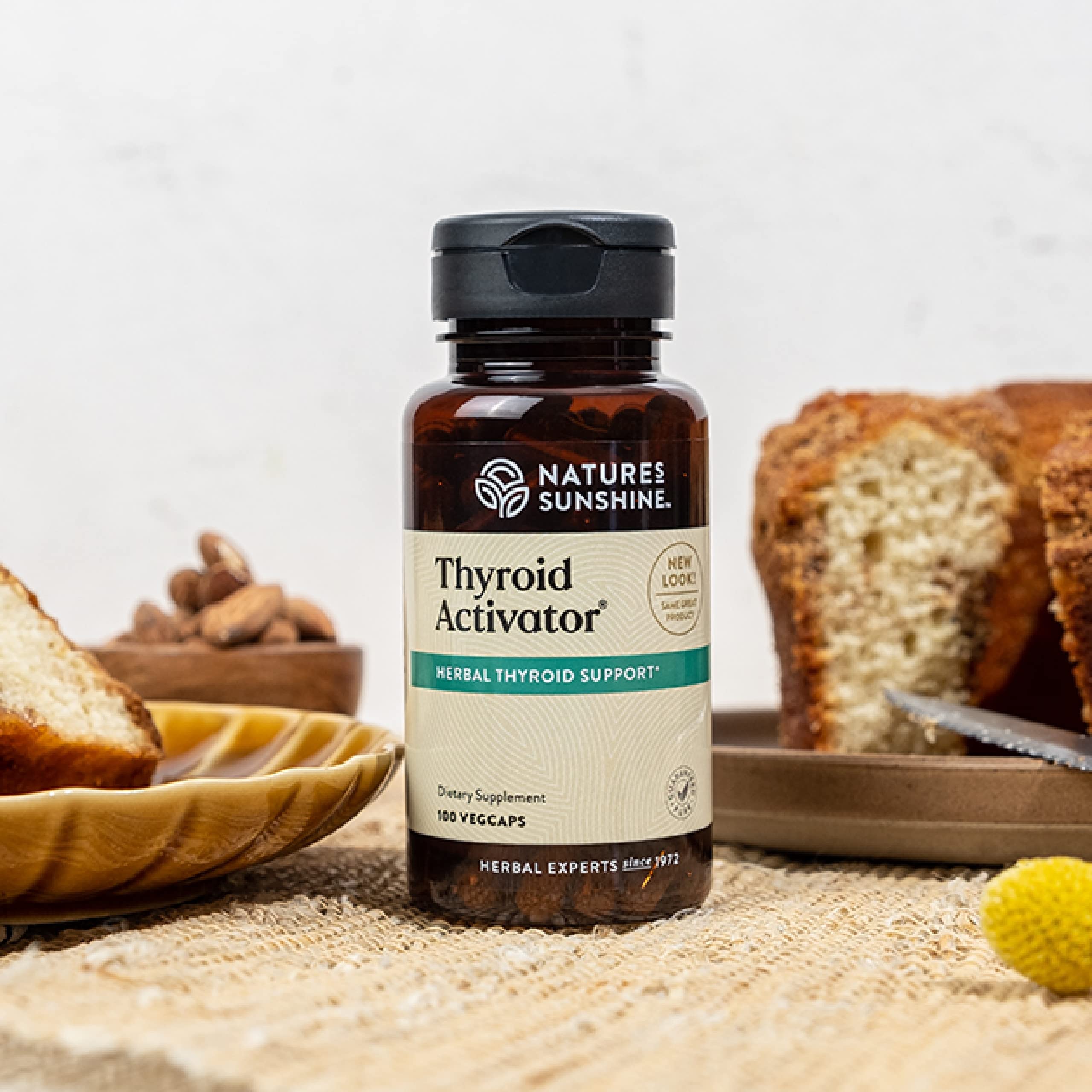 Nature's Sunshine Activateur Thyroïde - étui: emballage clair et conforme aux normes.