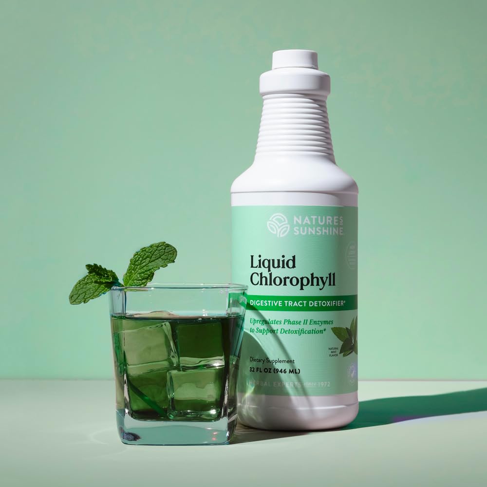 Gouttes Nature's Sunshine chlorophylle avec pipette pour dosage précis.