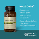 Comprimés Nutri-Calm dans leur paquet, routine relaxante potentielle.