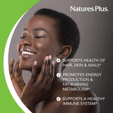 NaturesPlus Biotine 10 000 mcg, emballage reflétant la qualité et le caractère végétarien.