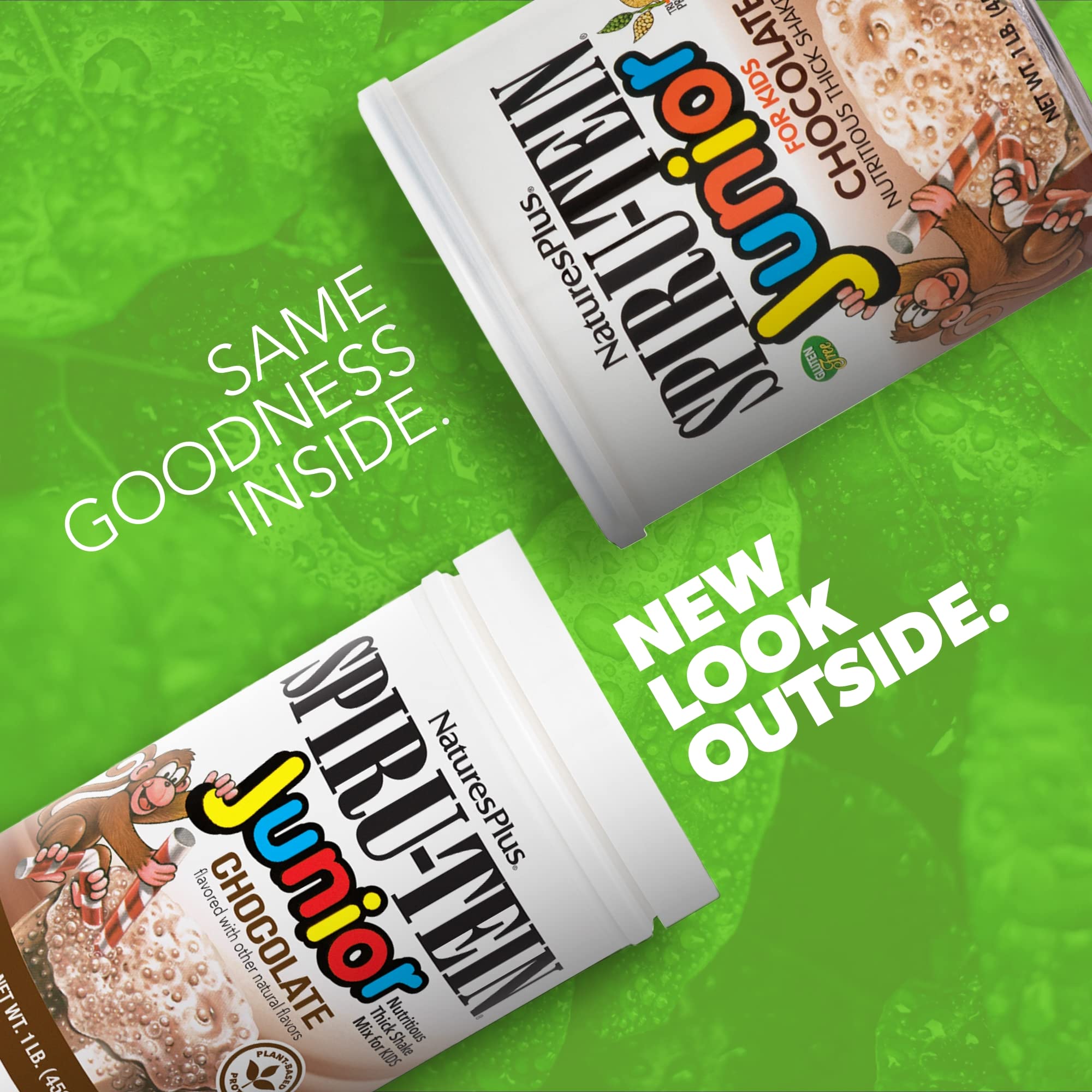 Verre avec SpirU-TEIN Junior chocolat, mélange rapide pour un goûter nutritif.