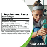 Capsule NaturesPlus Ultra Pregnenolone en gros plan sur la dose 50 mg.