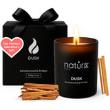 Natur IX Dusk bougie crépuscule au santal et ambre pour ambiance chaleureuse.
