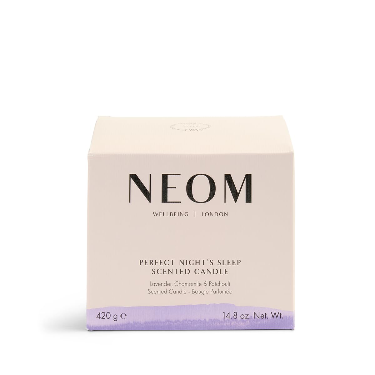 Étiquette NEOM sur la bougie Lavande Camomille Patchouli, look élégant