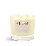 Bougie NEOM Lavande Camomille Patchouli dans un verre clair, atmosphère claire
