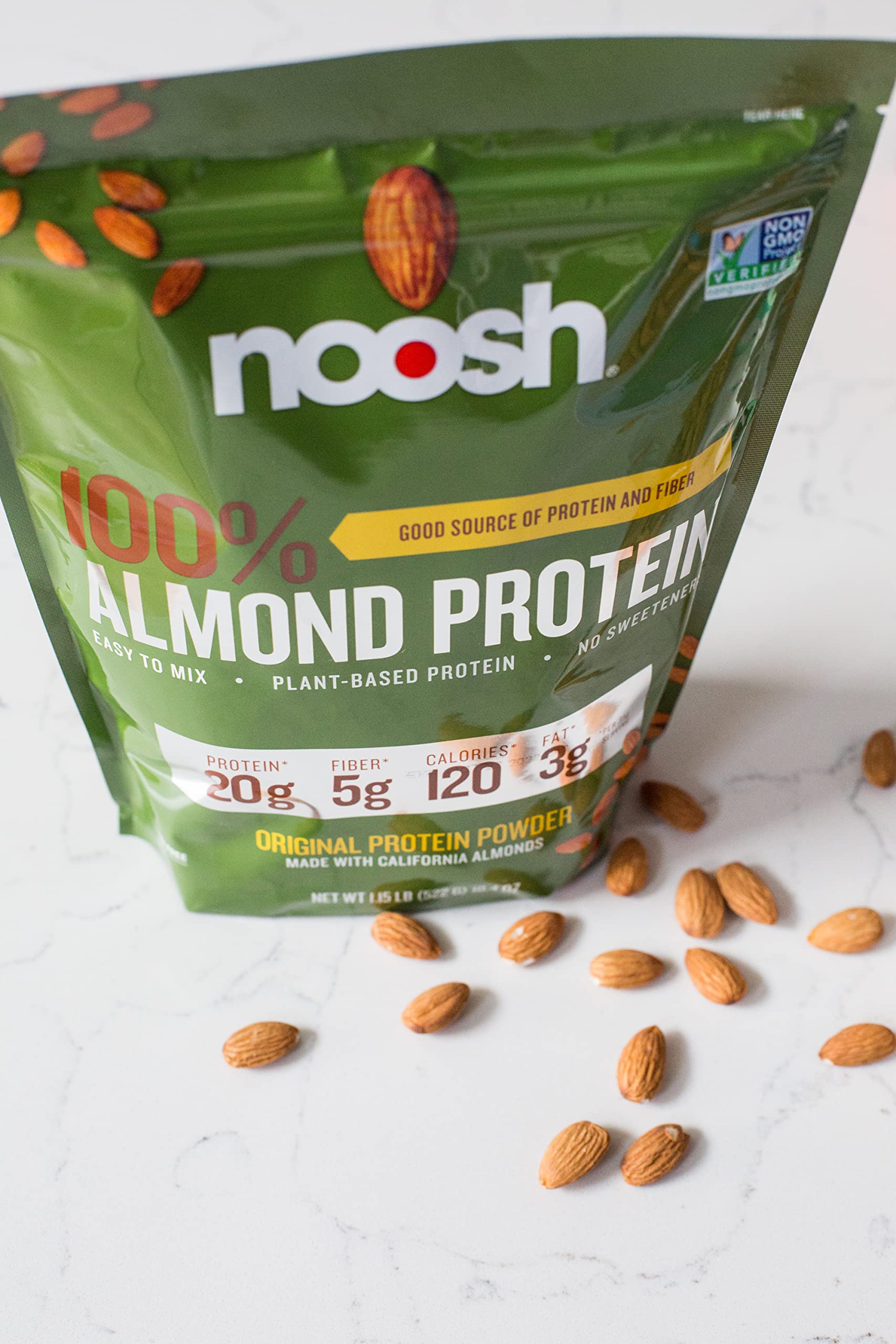 NOOSH cuisson avec poudre d'amande non aromatisée, intégrer une protéine végétale naturelle.