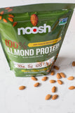 NOOSH cuisson avec poudre d'amande non aromatisée, intégrer une protéine végétale naturelle.