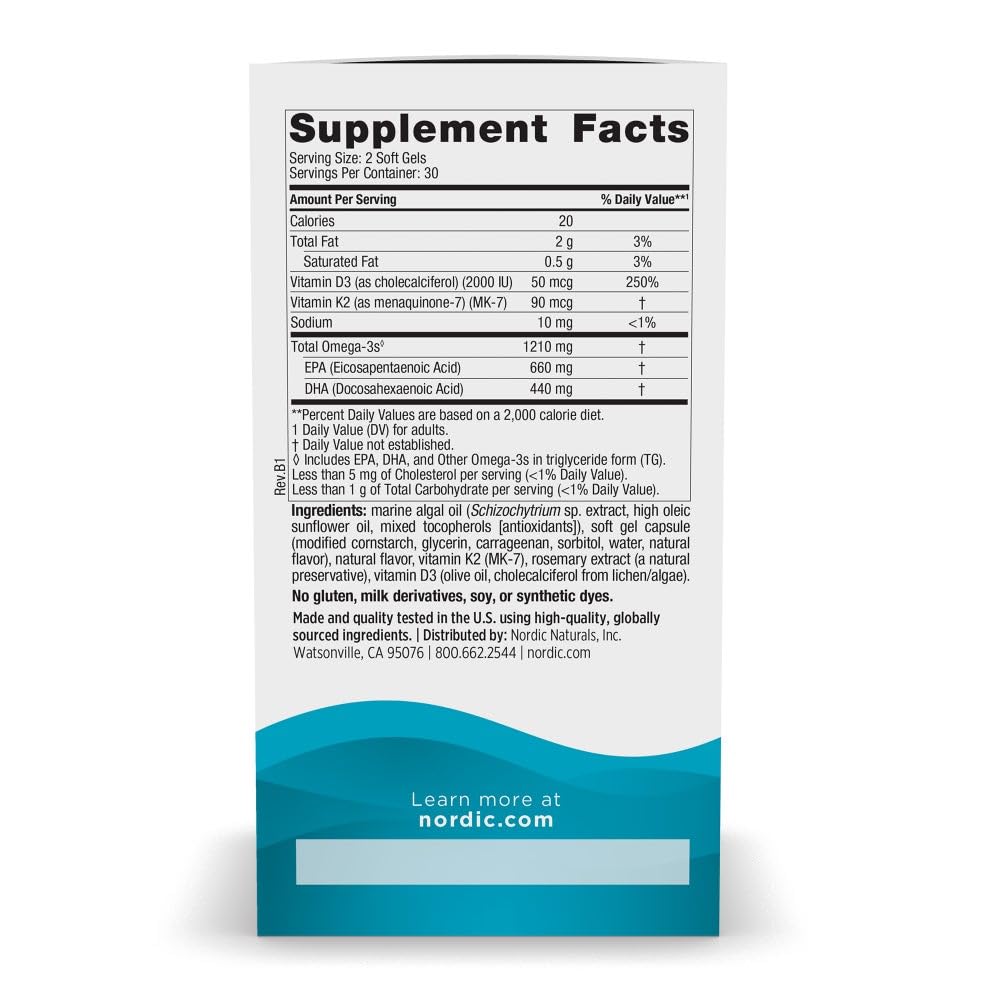 Flacon avec étiquette Nordic Naturals Ultimate Omega à base de plantes et D3/K2, soutien à la santé osseuse.