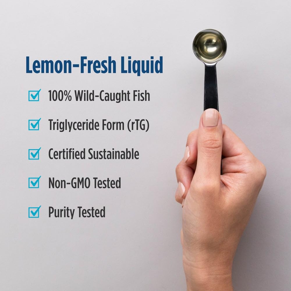 Goût citron frais du Nordic Naturals Ultimate Omega Liquid lors du versement.