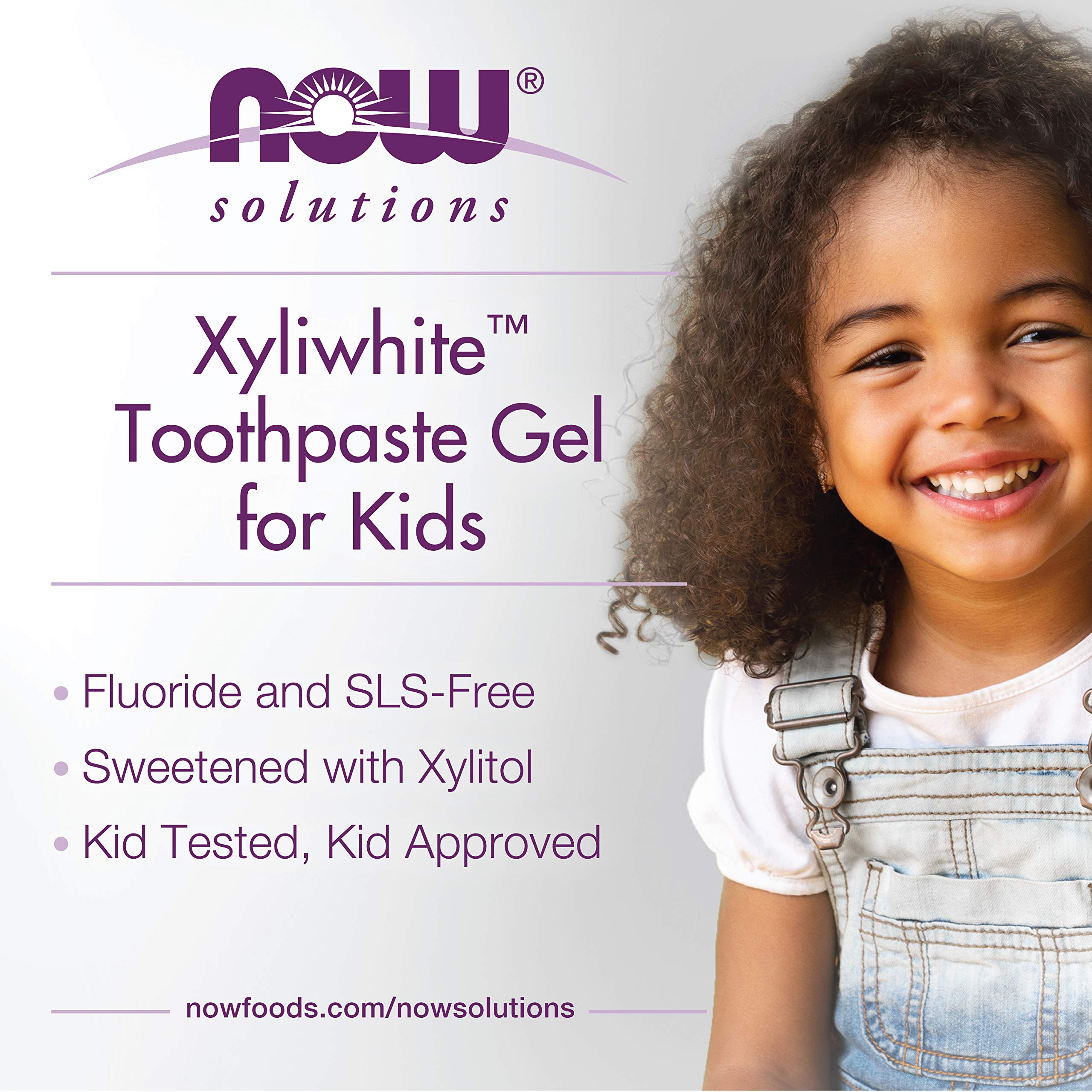 Gel XyliWhite Bubblegum Splash pour enfants, texture lisse et application facile.