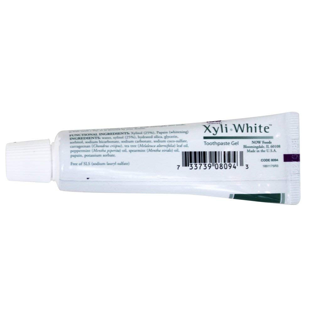 Now Foods XyliWhite : emballage pratique pour routine quotidienne et voyage.