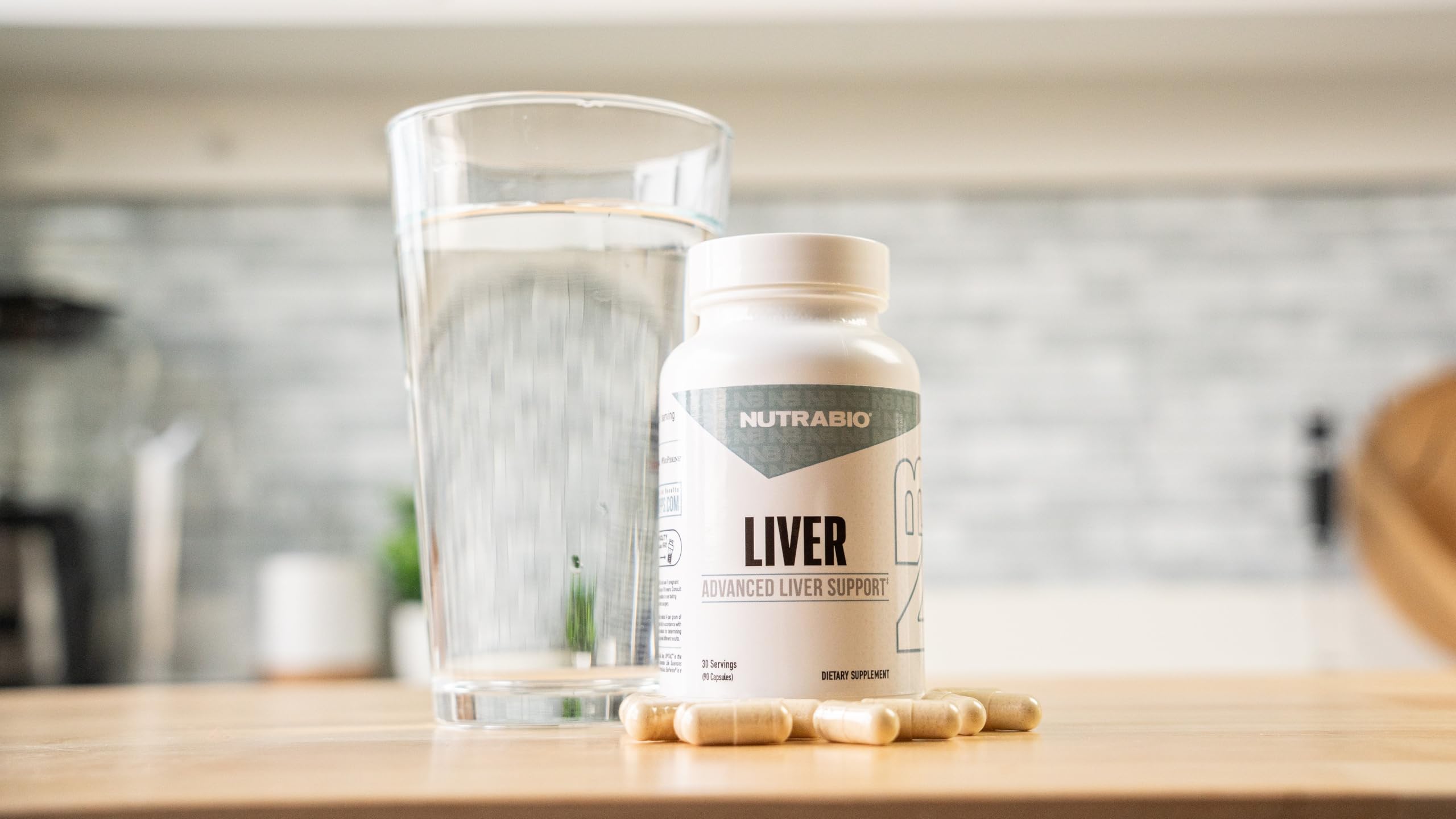 NutraBio chardon Marie extrait – capsules soutenant les fonctions hépatiques.