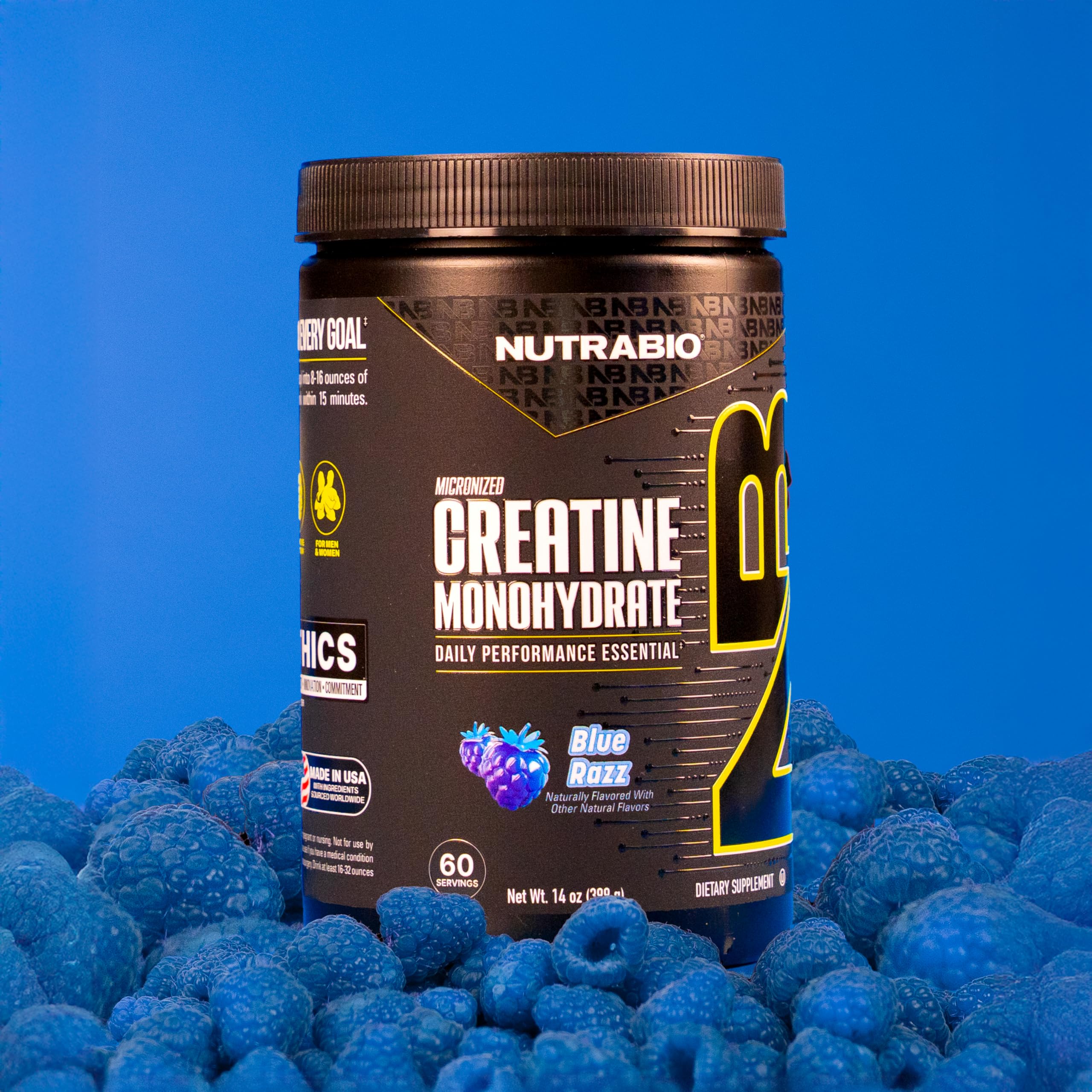 NutraBio Créatine micronisée Framboise Bleue - étiquette lisible et packaging.