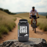 NutraBio Super Carb – sachet ouvert, utilisation pratique en déplacement.