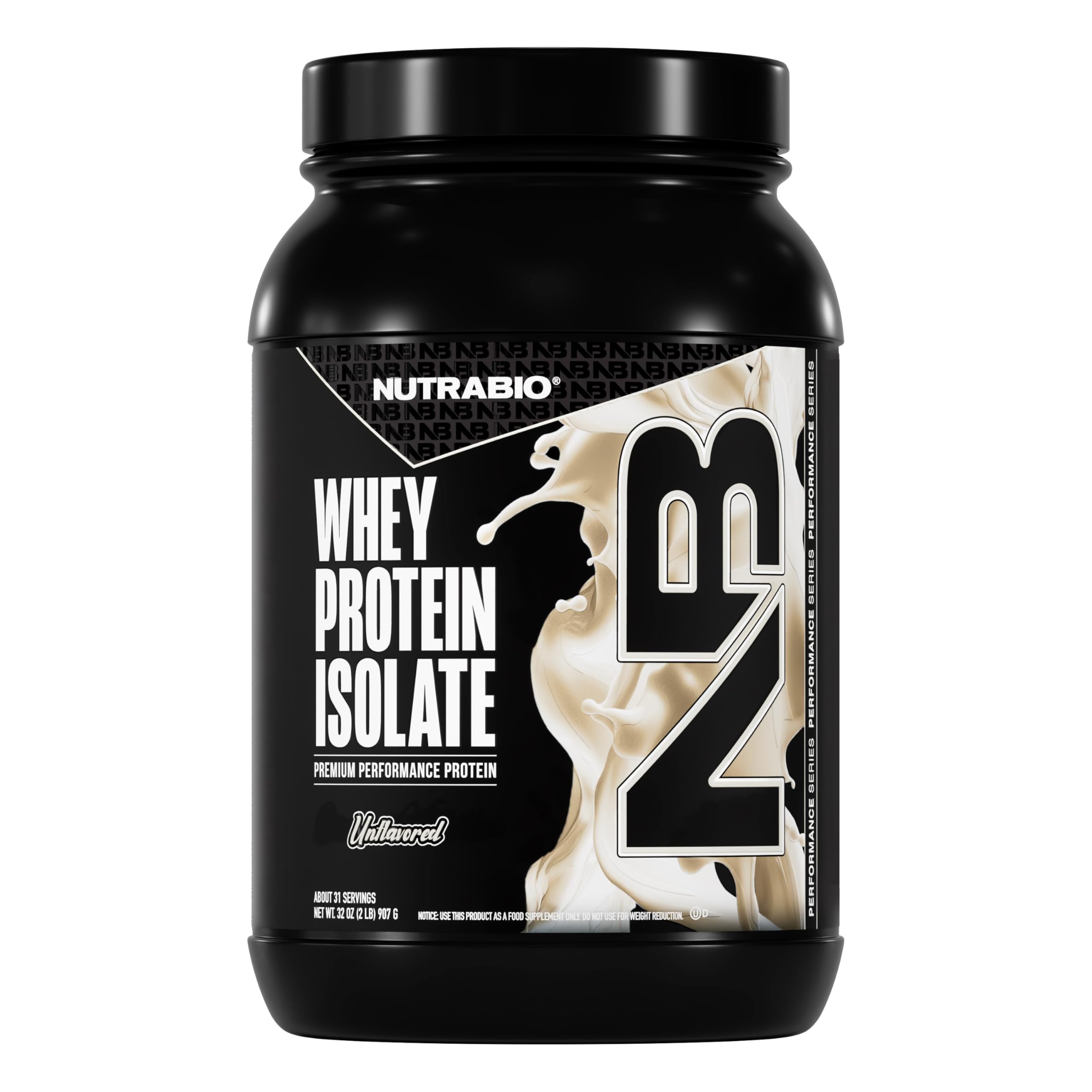 NutraBio Whey Isolate, bouteille pose, soutient la récupération musculaire après l'entraînement.