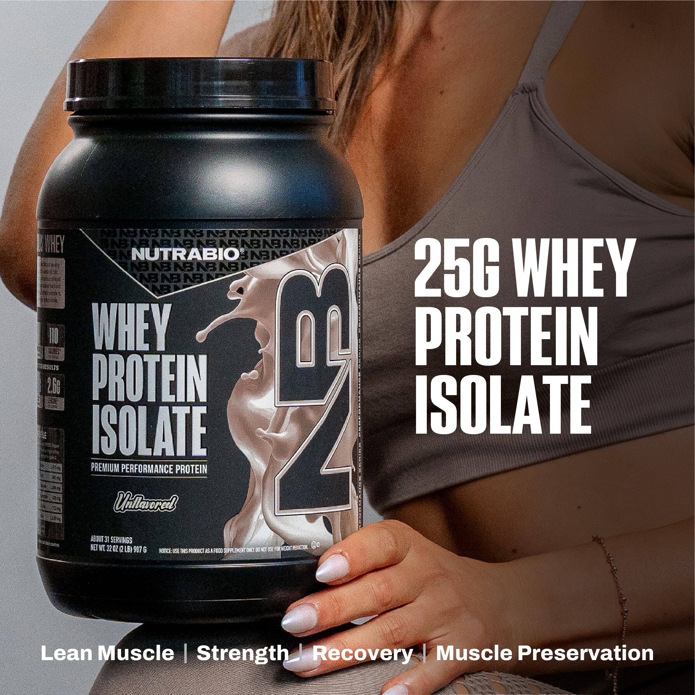 NutraBio Whey Isolate, doseur-mesure, facilite une portion précise.