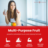 Gommes NutraChamps cerise-aigre sur planche, dégustation fruitée et naturelle.