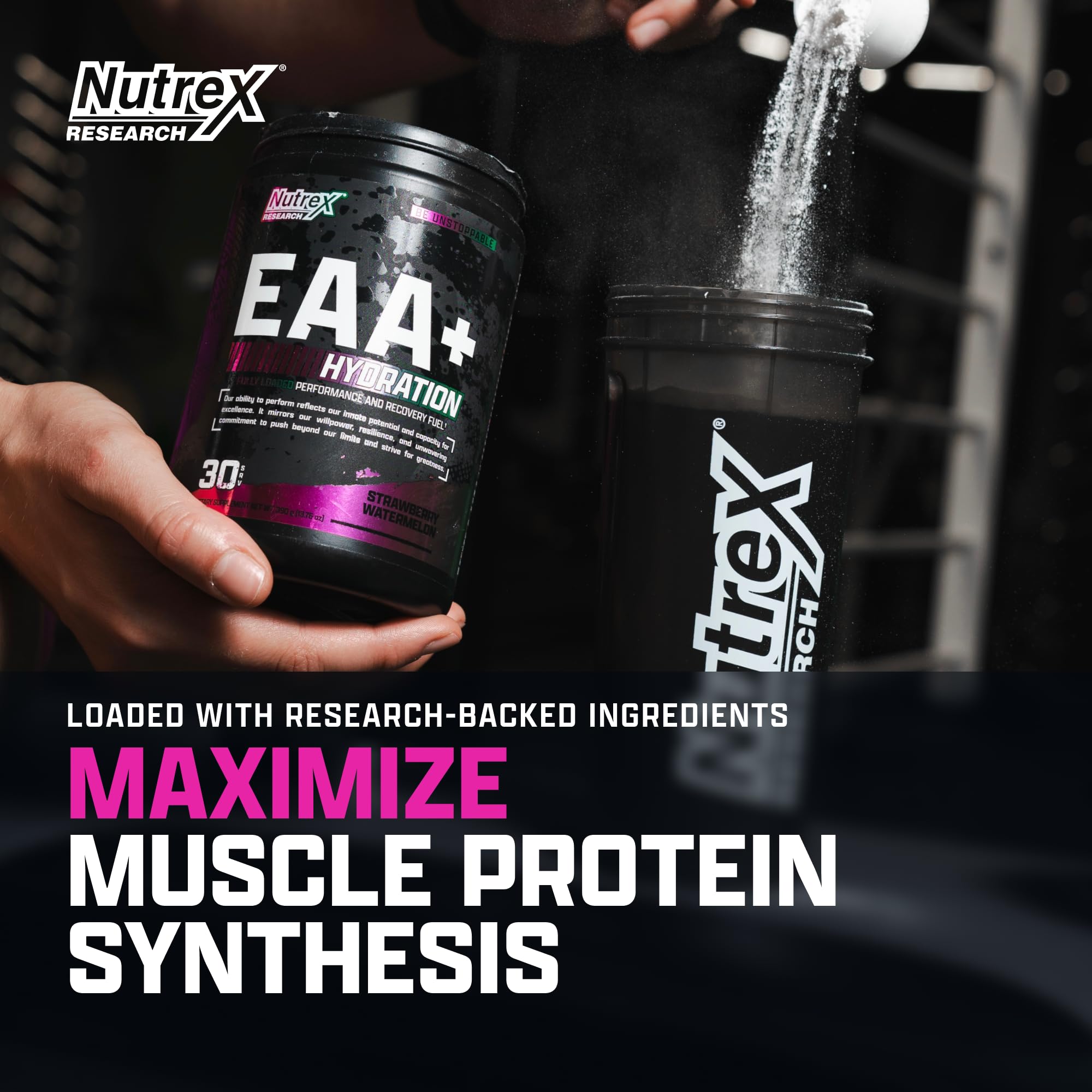 Nutrex Research EAA Hydration: poudre fraises-watermelon prête à être mélangée.