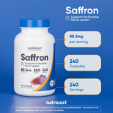 Boîte Nutricost Safran ouverte, gélules visibles