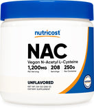 Nutricost NAC poudre dans bouteille, dosage pratique pour l'apport quotidien.