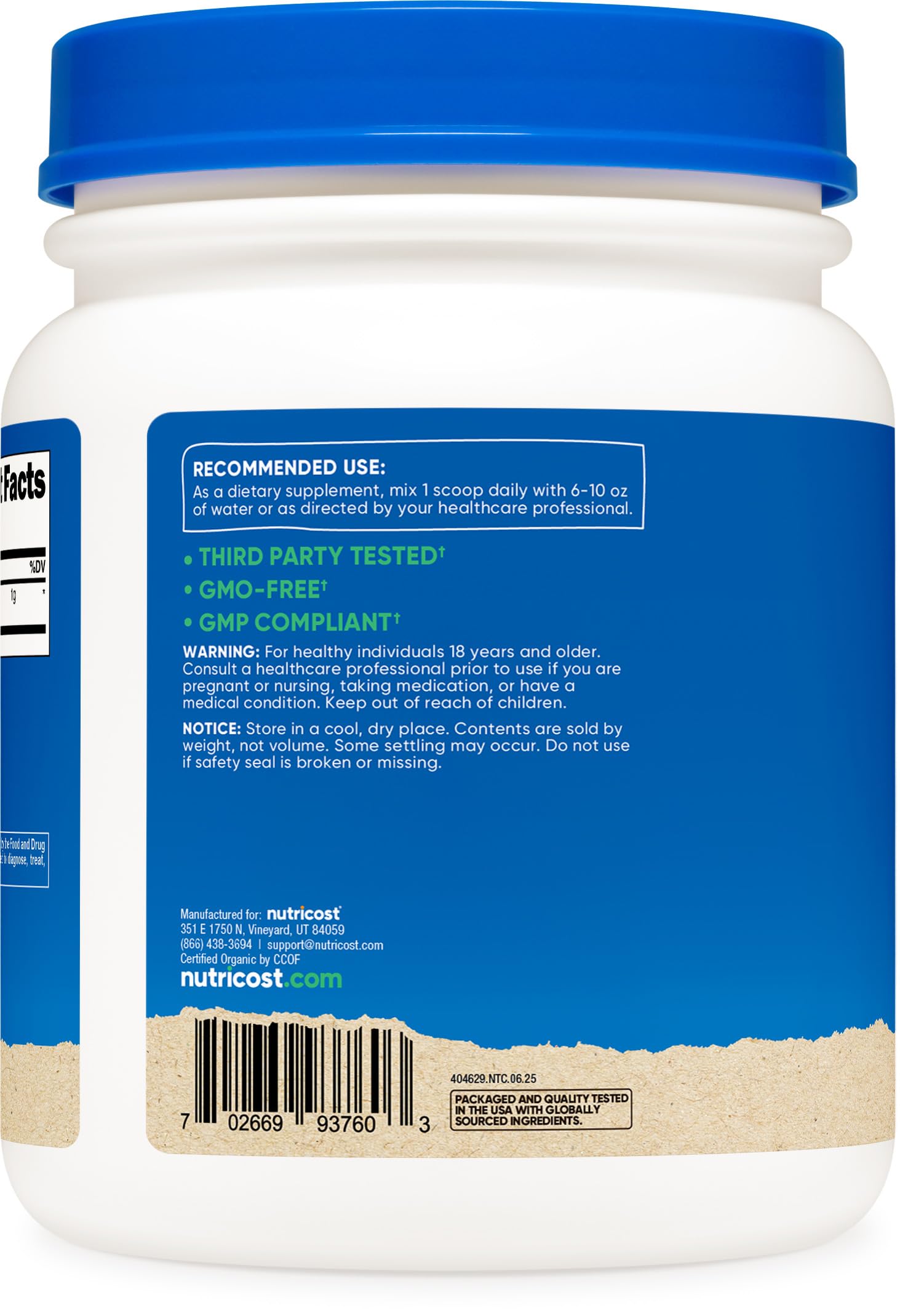 Nutricost Poudre d'Herbe de Blé Biologique dans un smoothie vert énergisant.