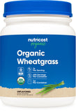 Nutricost Poudre d'Herbe de Blé Biologique: poudre pure prête à ajouter aux smoothies.