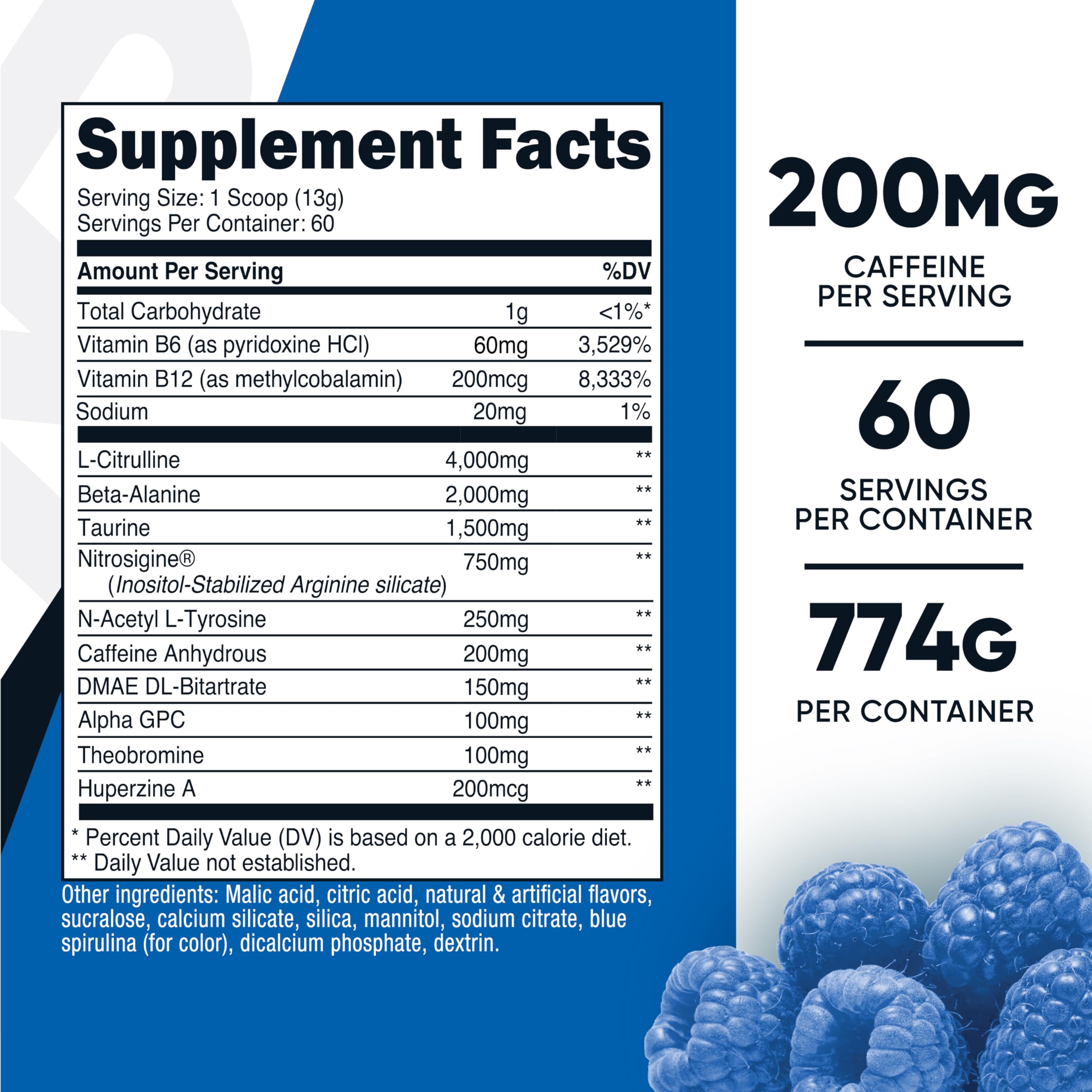 Cuillère Nutricost Pré-Entraînement et poudre framboise bleue prête à être mélangée.