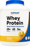 Nutricost Protéine de lactosérum Ananas: flacon 5 lb pratique pour l’apport protéique.