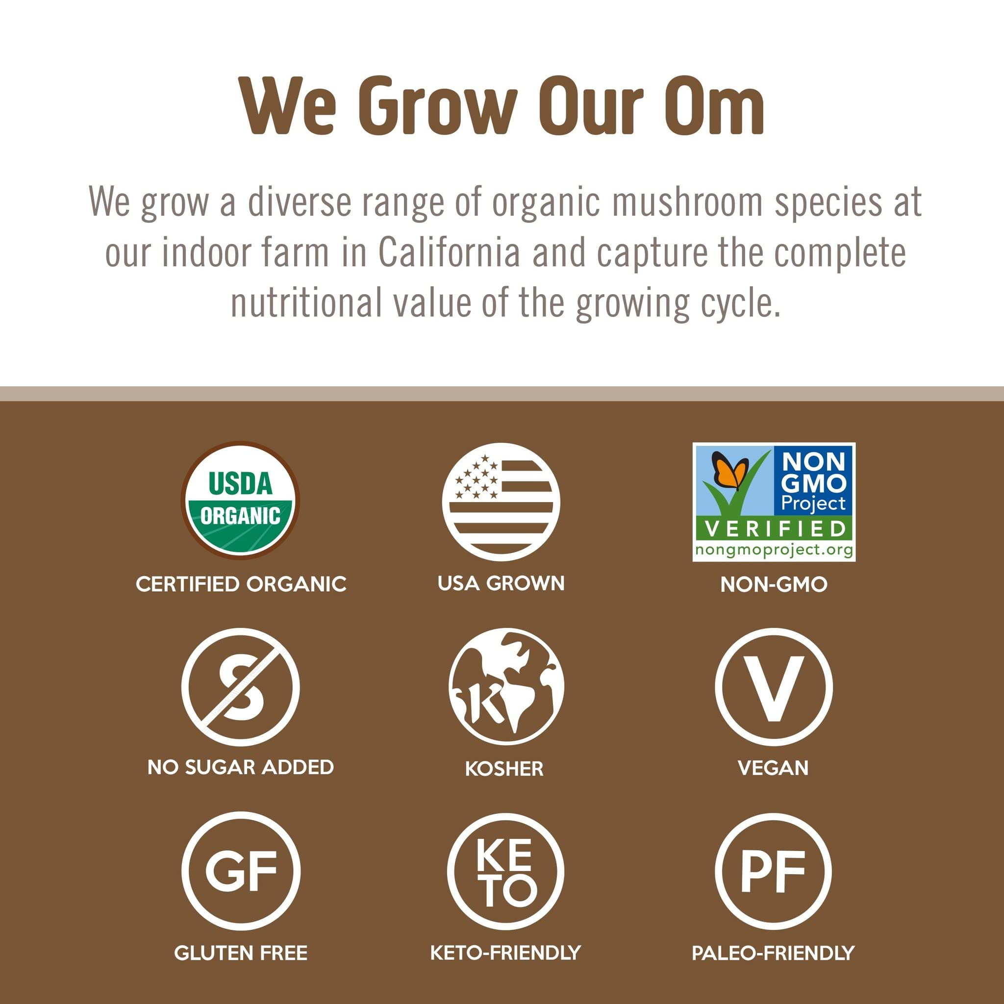 Smoothie avec poudre Om Mushroom Turkey Tail, ajout nutritif et pratique