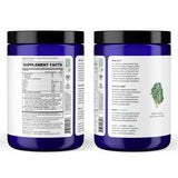 Ora Organic Greens Powder ajouté à un smoothie, boost nutritionnel pratique.