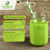 Texture fine de la poudre moringa Organic Spice Resource, odeur herbacée agréable.