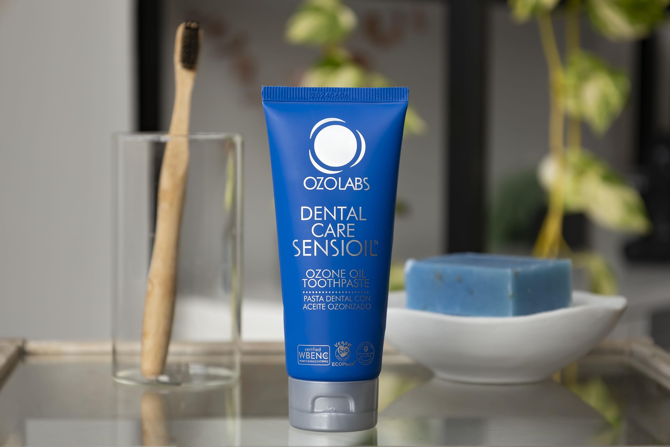 OZOLABS Dentifrice olive bicarbonate fin: blanchiment doux sans abrasion.