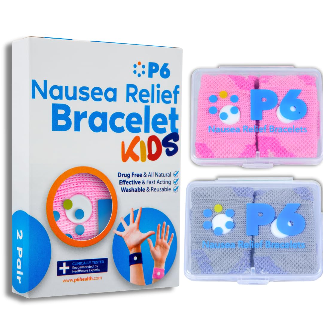 Bandes P6 anti-nausée sur le poignet d'un enfant pour le trajet.