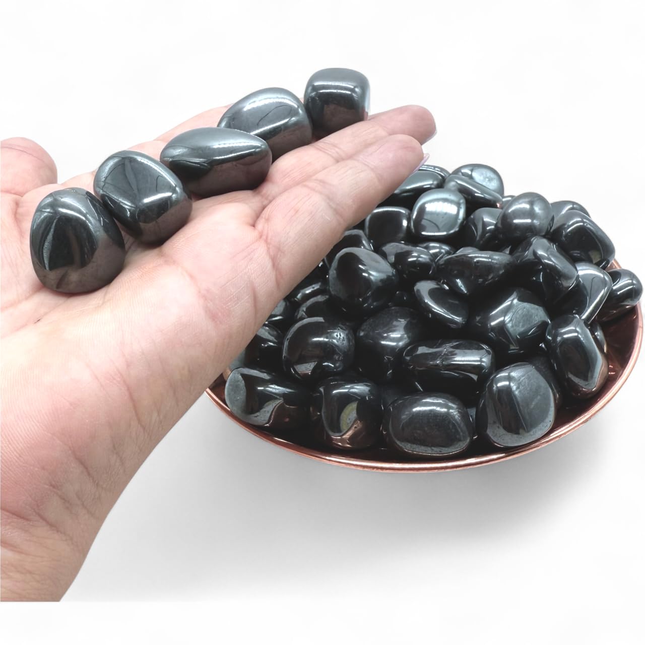 Pachamama Essentials Hématite, ensemble de cinq pierres roulées, idéal pour méditation et ancrage.