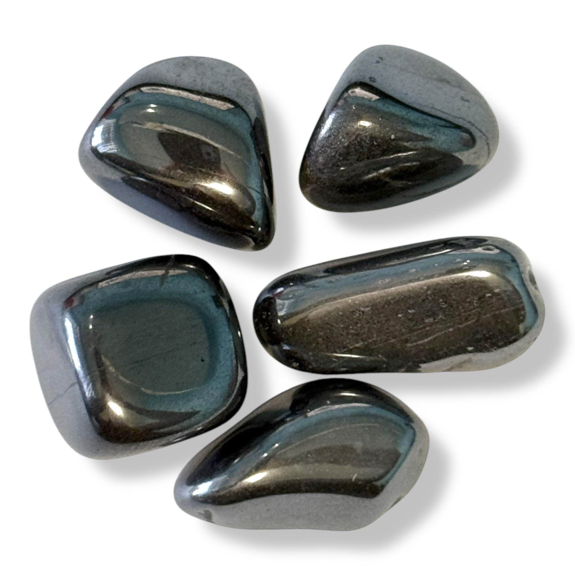 Pachamama Essentials Hématite, gros plan sur la pierre roulée, sensation douce et stabilisante.