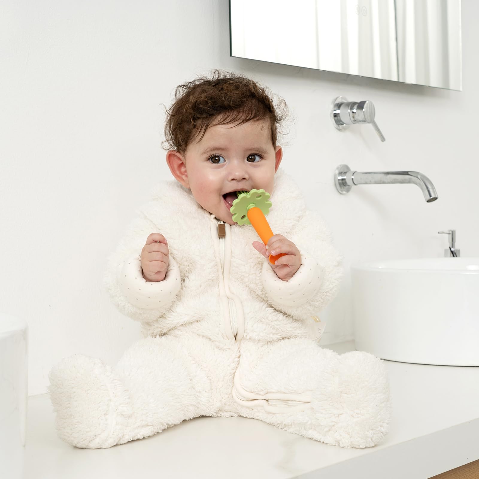 Papablic brosse-dent Carotte portable, pratique en voyage.