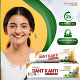 Patanjali Dant Kanti – herbes ayurvédiques visibles dans la packaging et la texture.