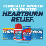 Pepcid AC dans un sac à main pour déplacement.
