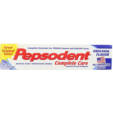 Formule fluorée renforçant l'émail avec Pepsodent Complete Care.