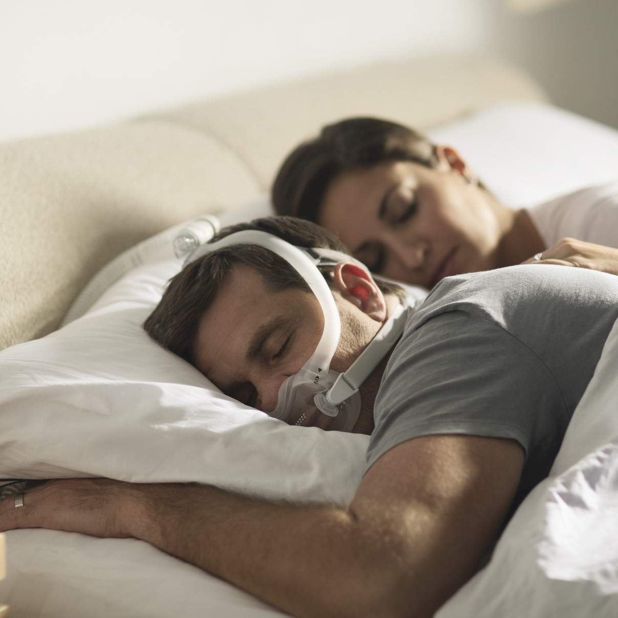 Surface souple et profil bas pour dormir sans distraction