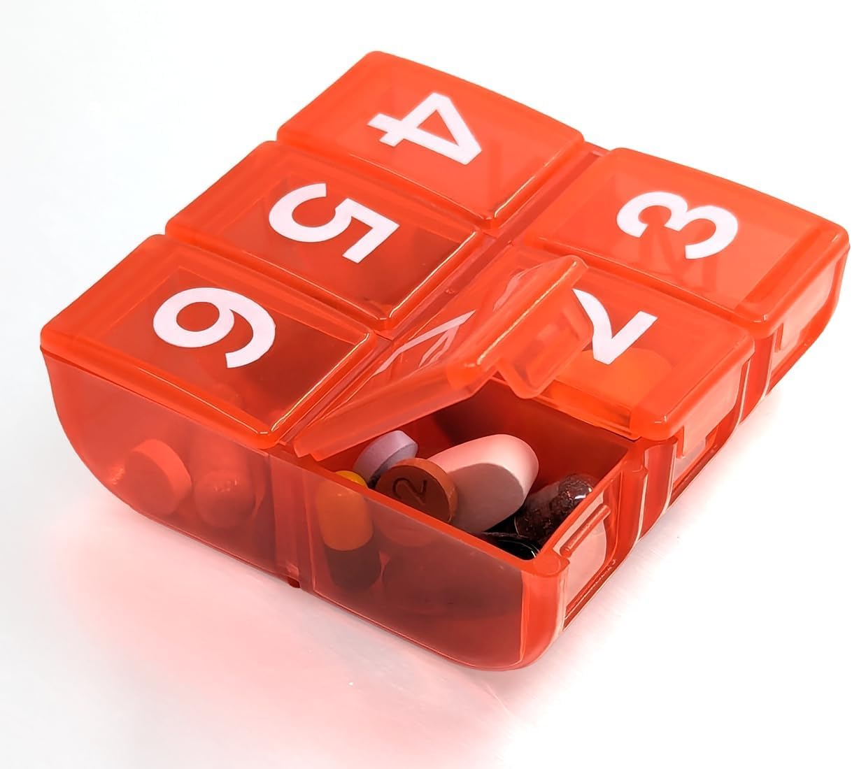 PILL THING: dimensions et capacité par compartiment pour planifier votre routine.