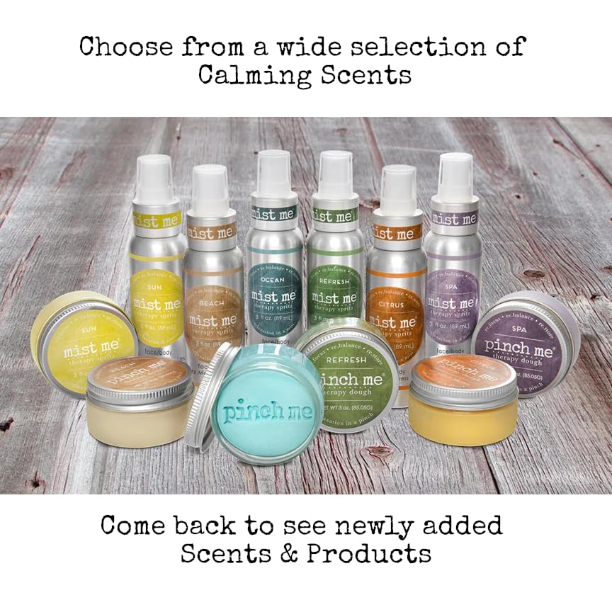 Pinch Me Therapy Dough – utilisation mains pour relaxation tactile et concentration.