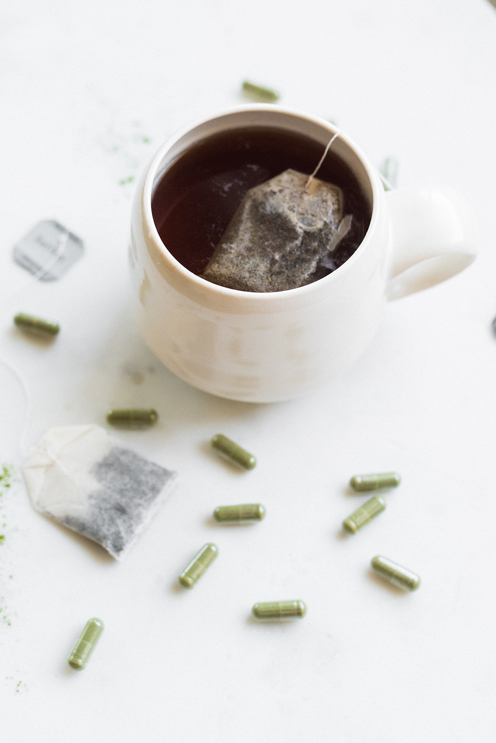 Pines Barley Grass - bouteilles et étui faciles à prendre toute la journée