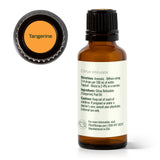 Famille utilisant Plant Therapy mandarine – huile sûre et adaptée à toute la famille.